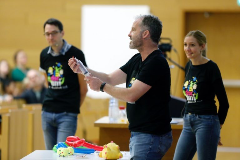 Viele schlaue Fragen endlich wieder in Präsenz