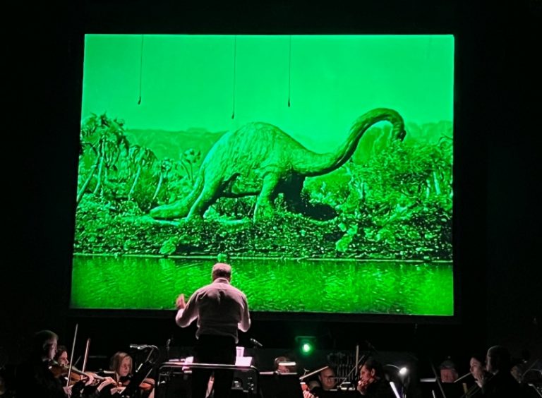 Standing Ovations für innovative Orchestermusik